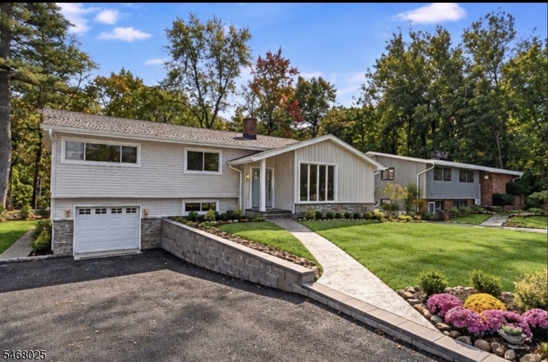 50 Brookside Ave