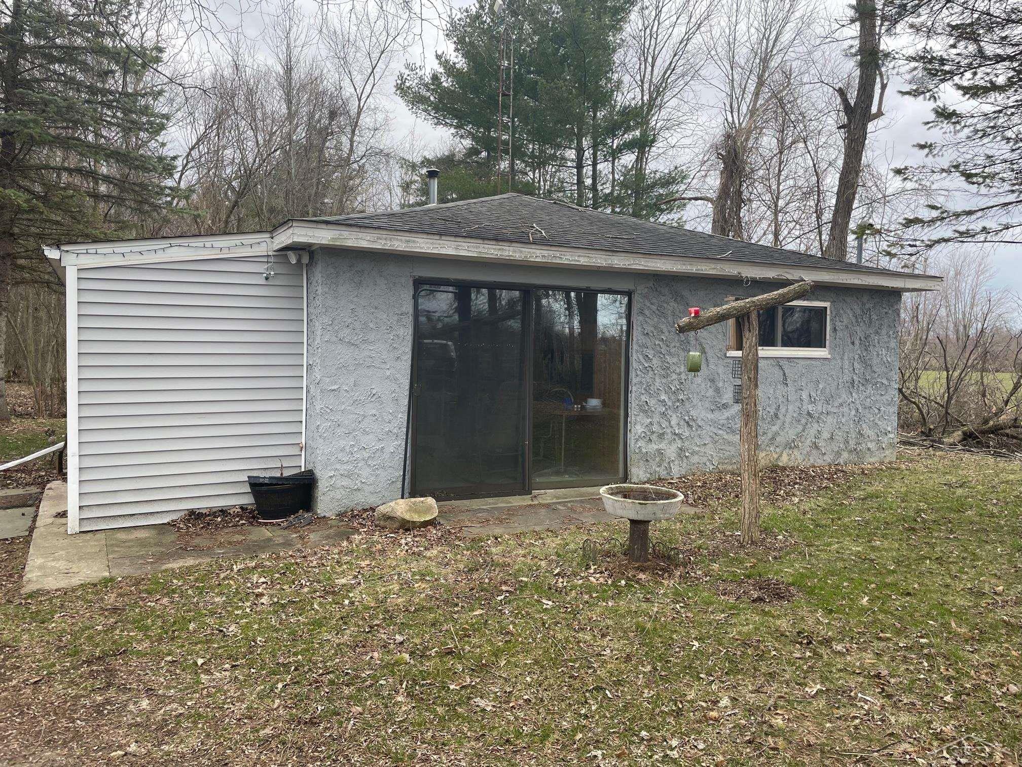 295 W Burns Line Rd