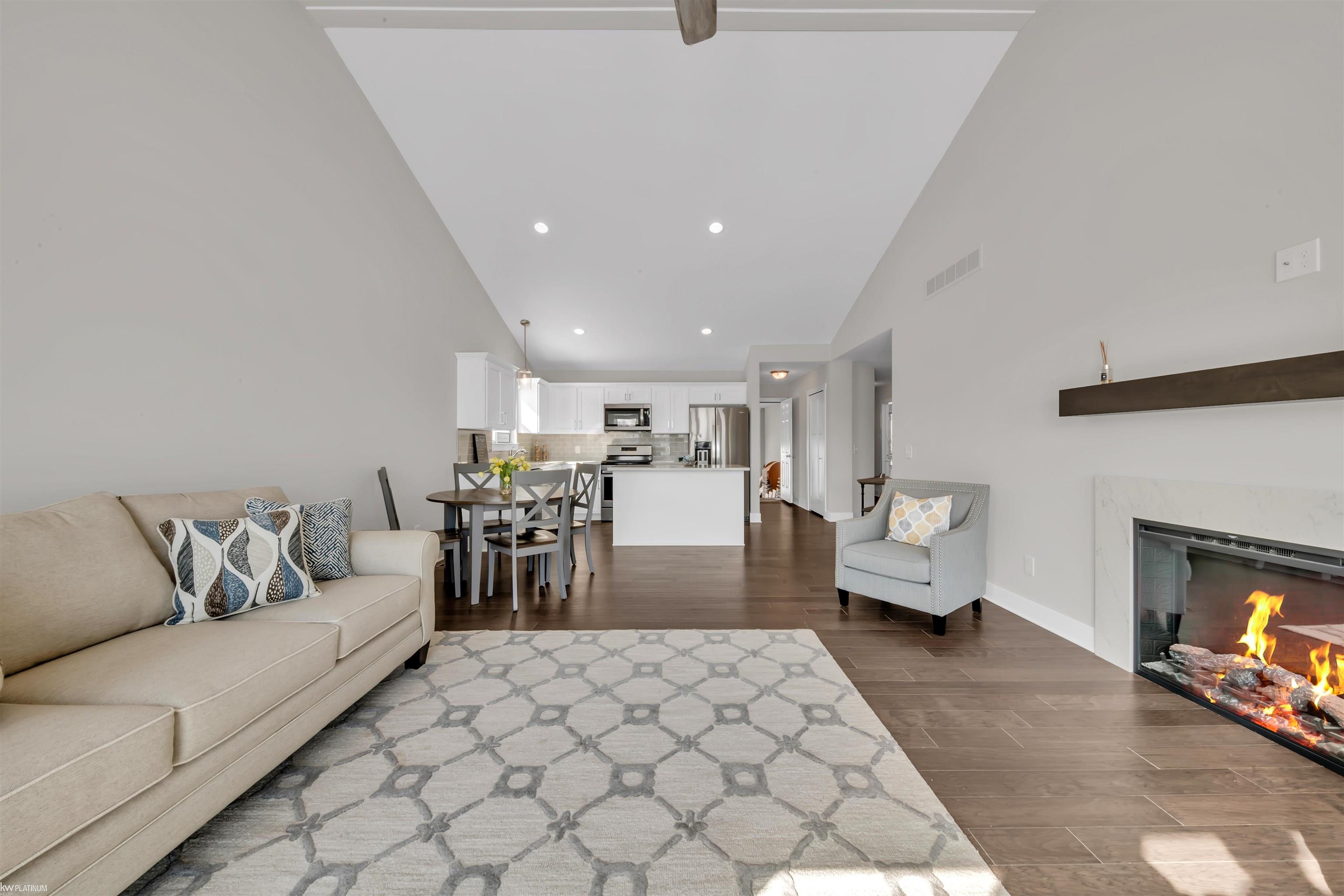 48341 Applegrove Lane Unit 11