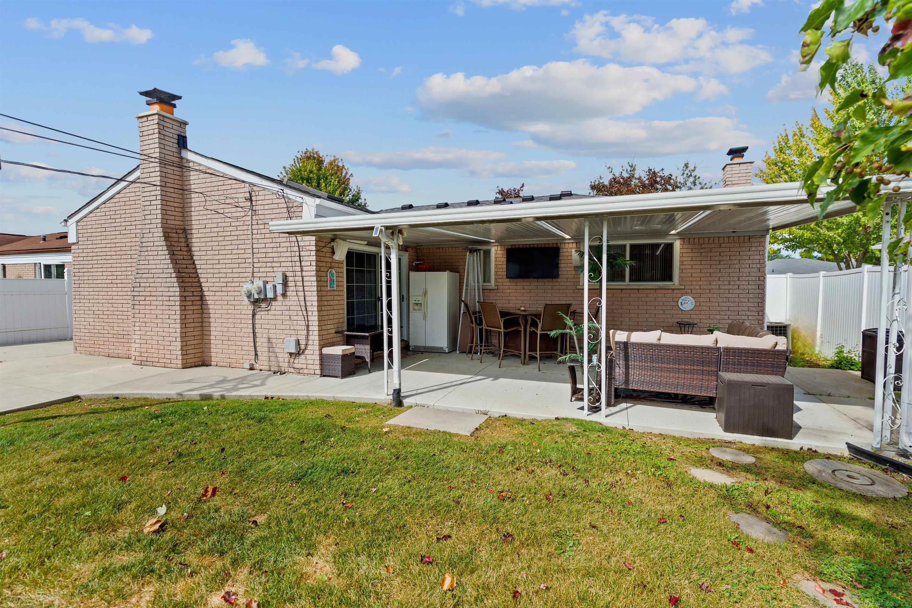 13310 Winona Drive