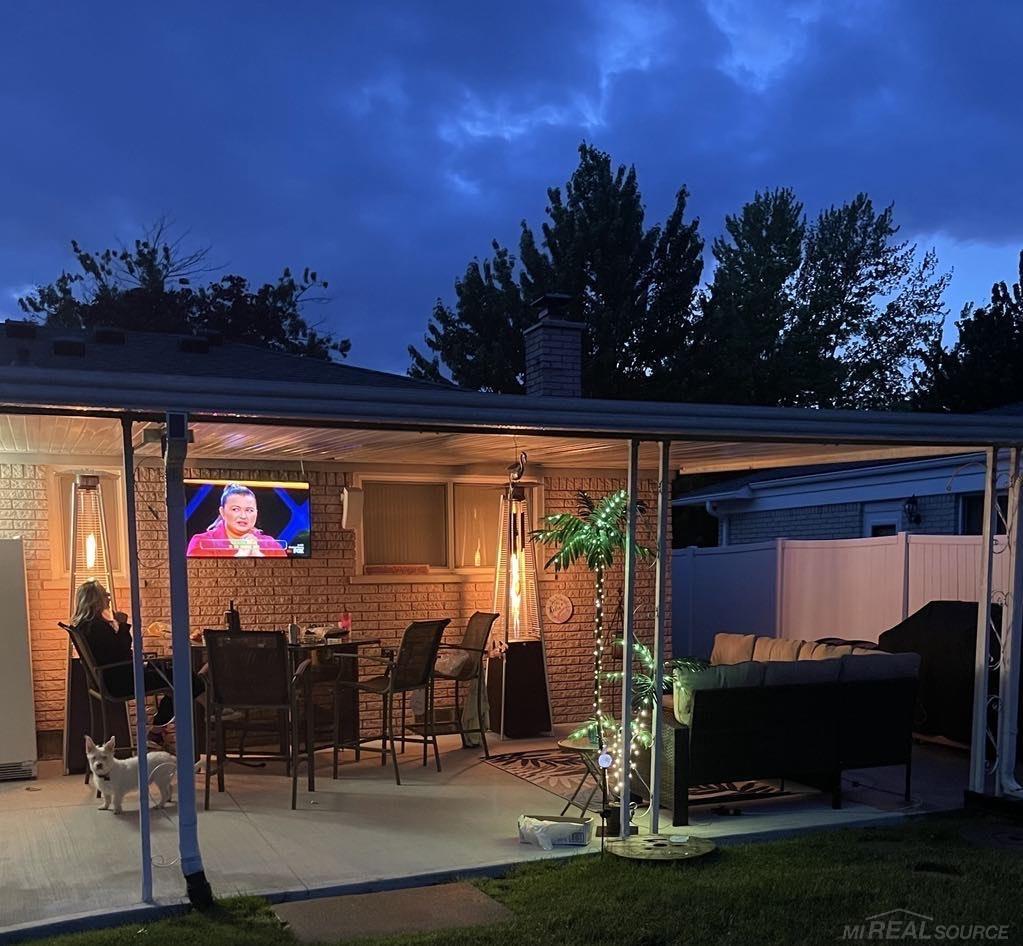 13310 Winona Drive