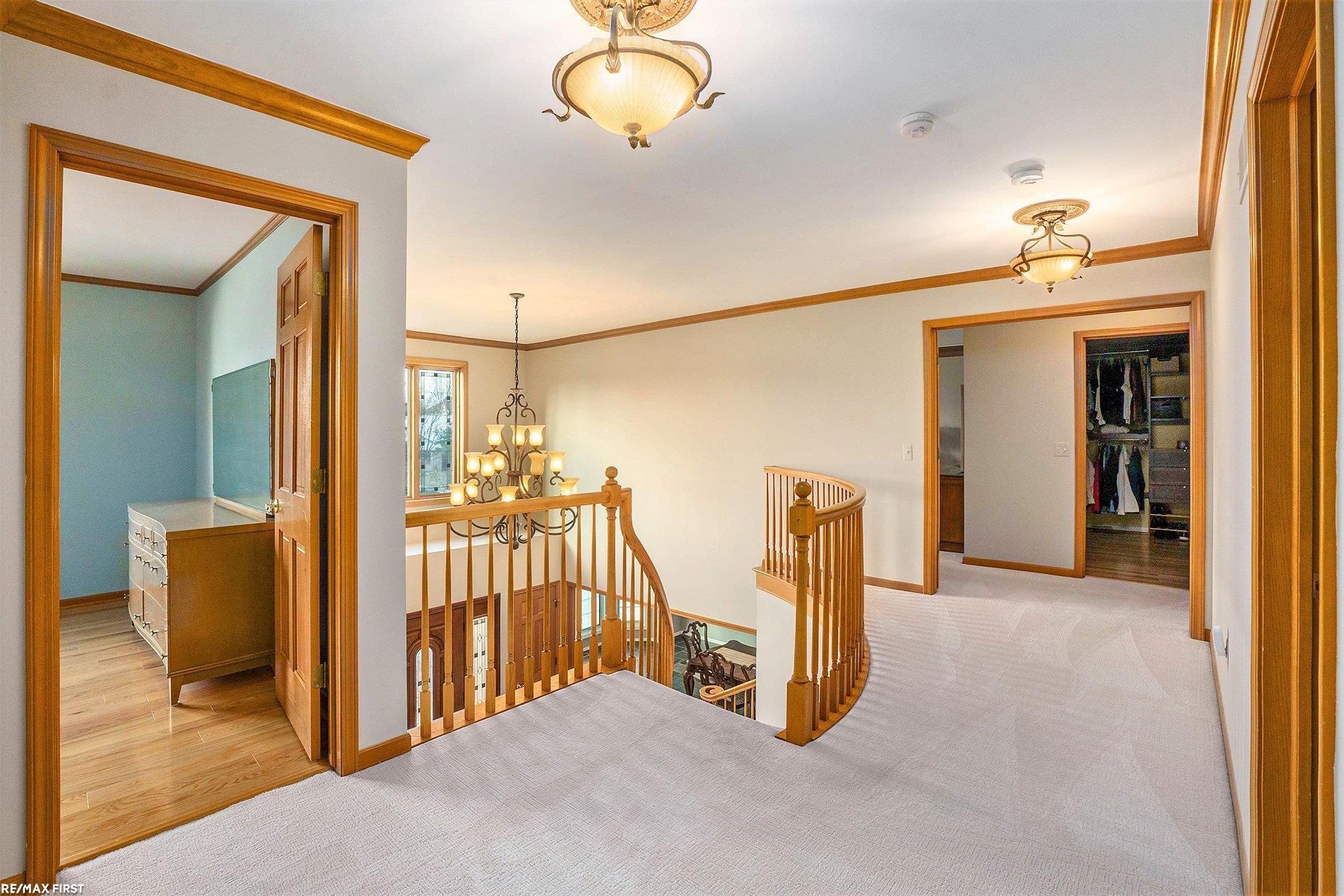 54310 Ridgeview Drive