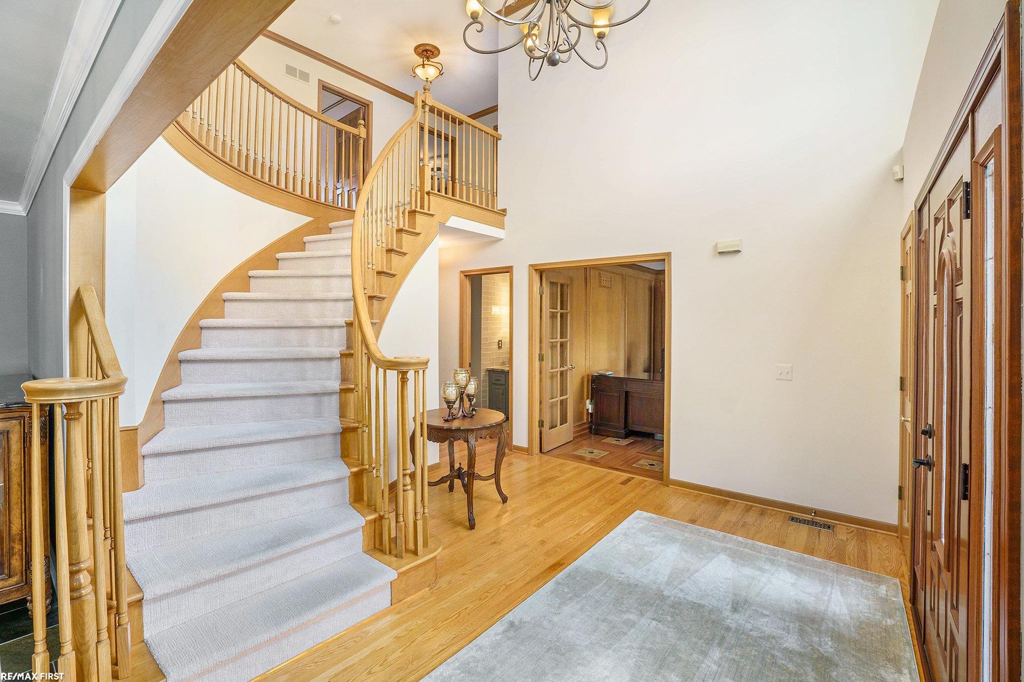 54310 Ridgeview Drive
