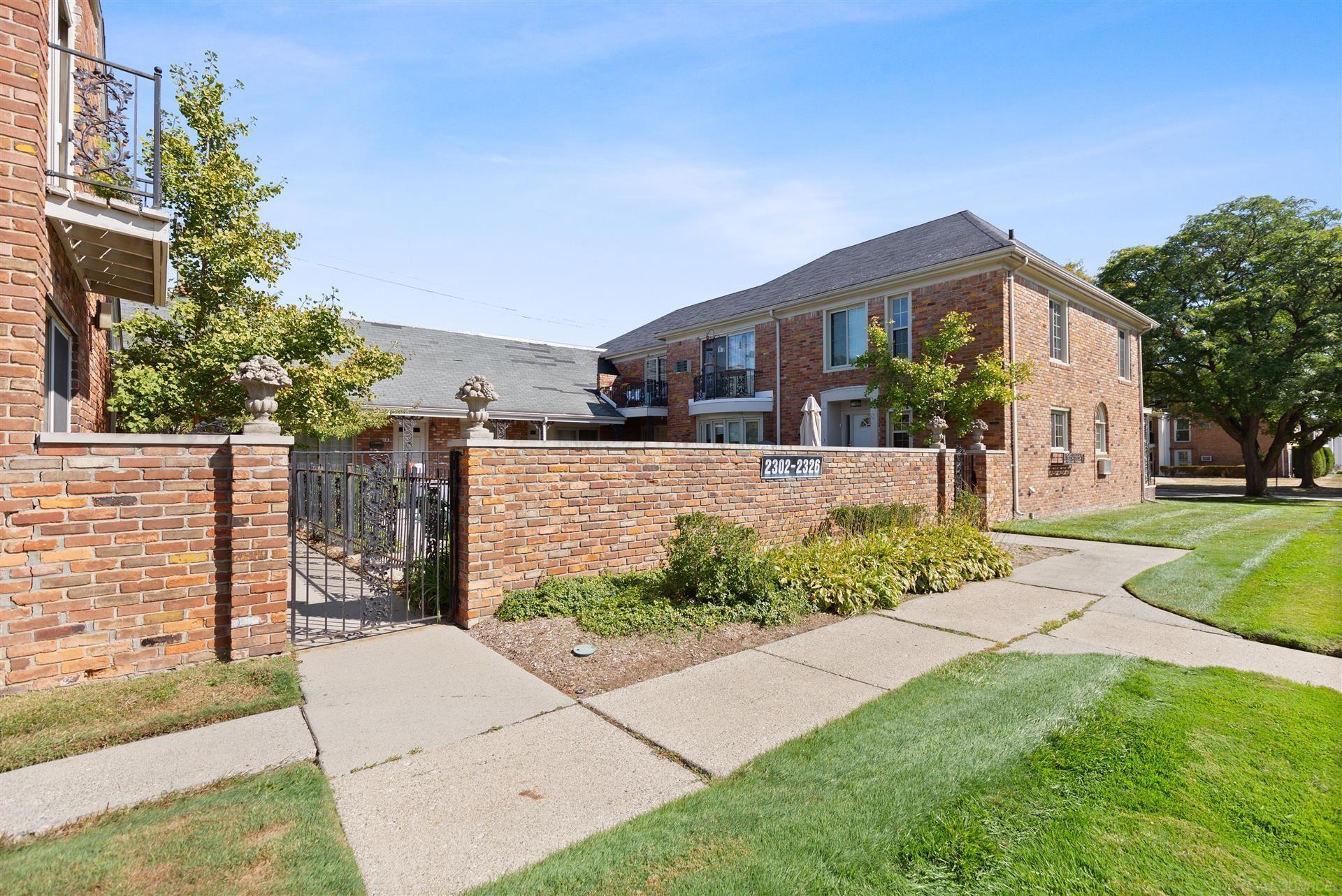 2306 14 Mile Road