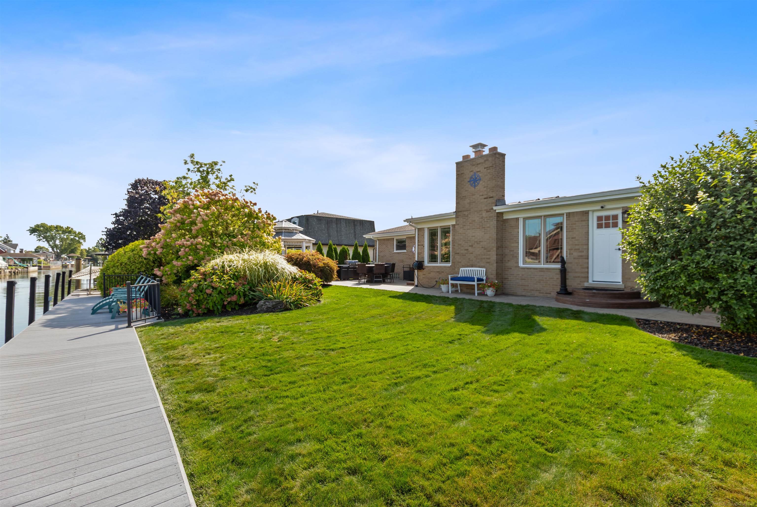 38098 Seaway Court