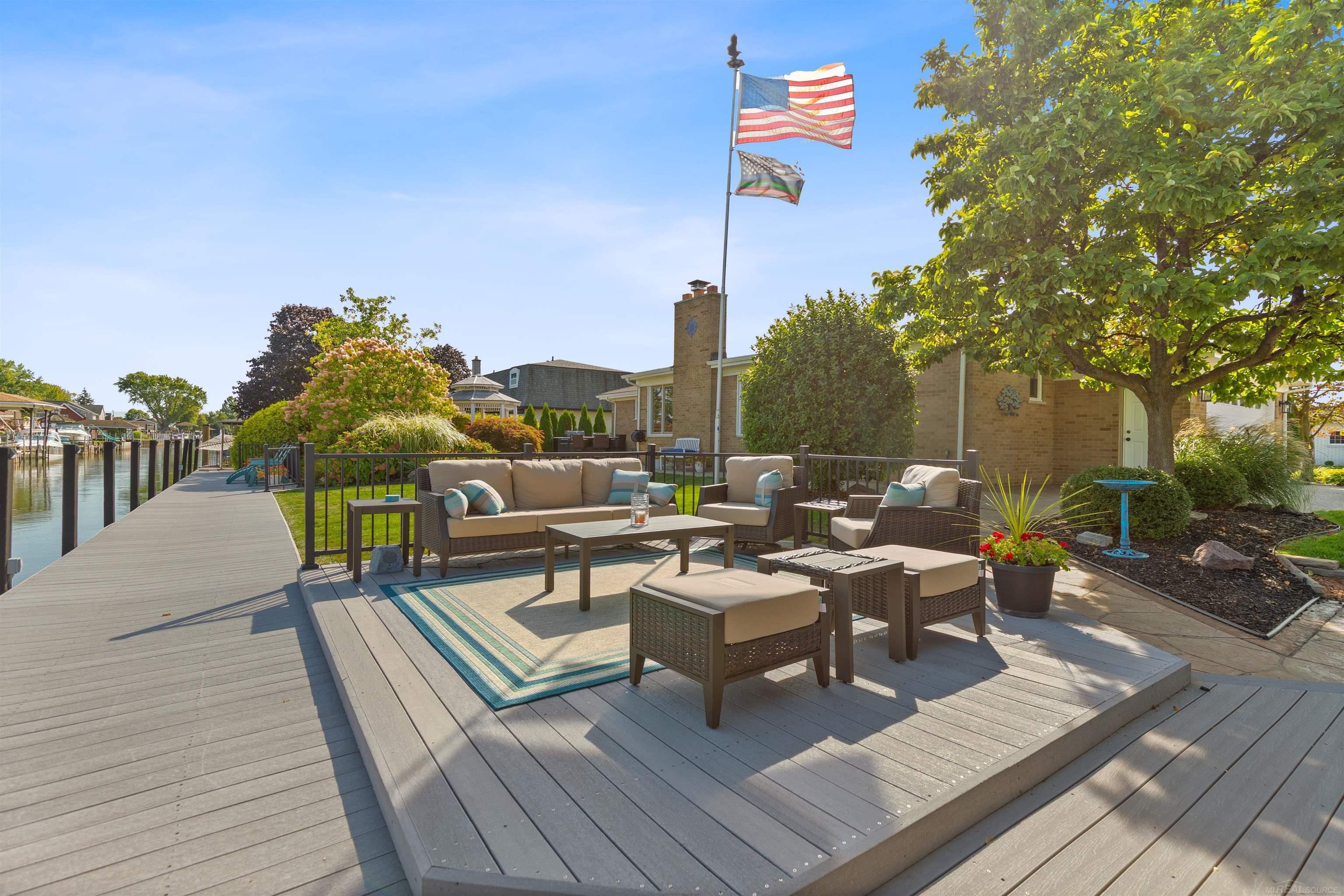 38098 Seaway Court