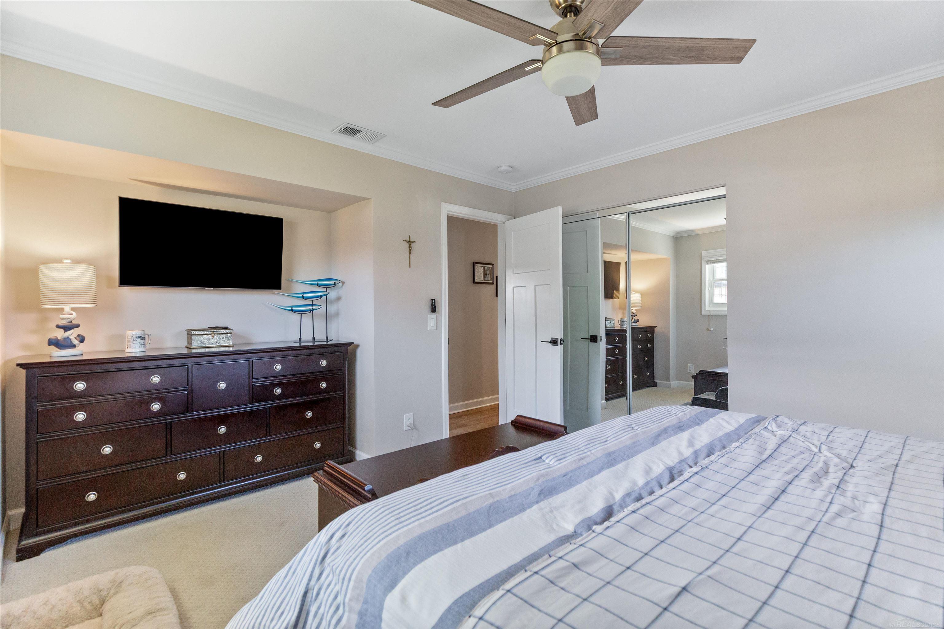 38098 Seaway Court