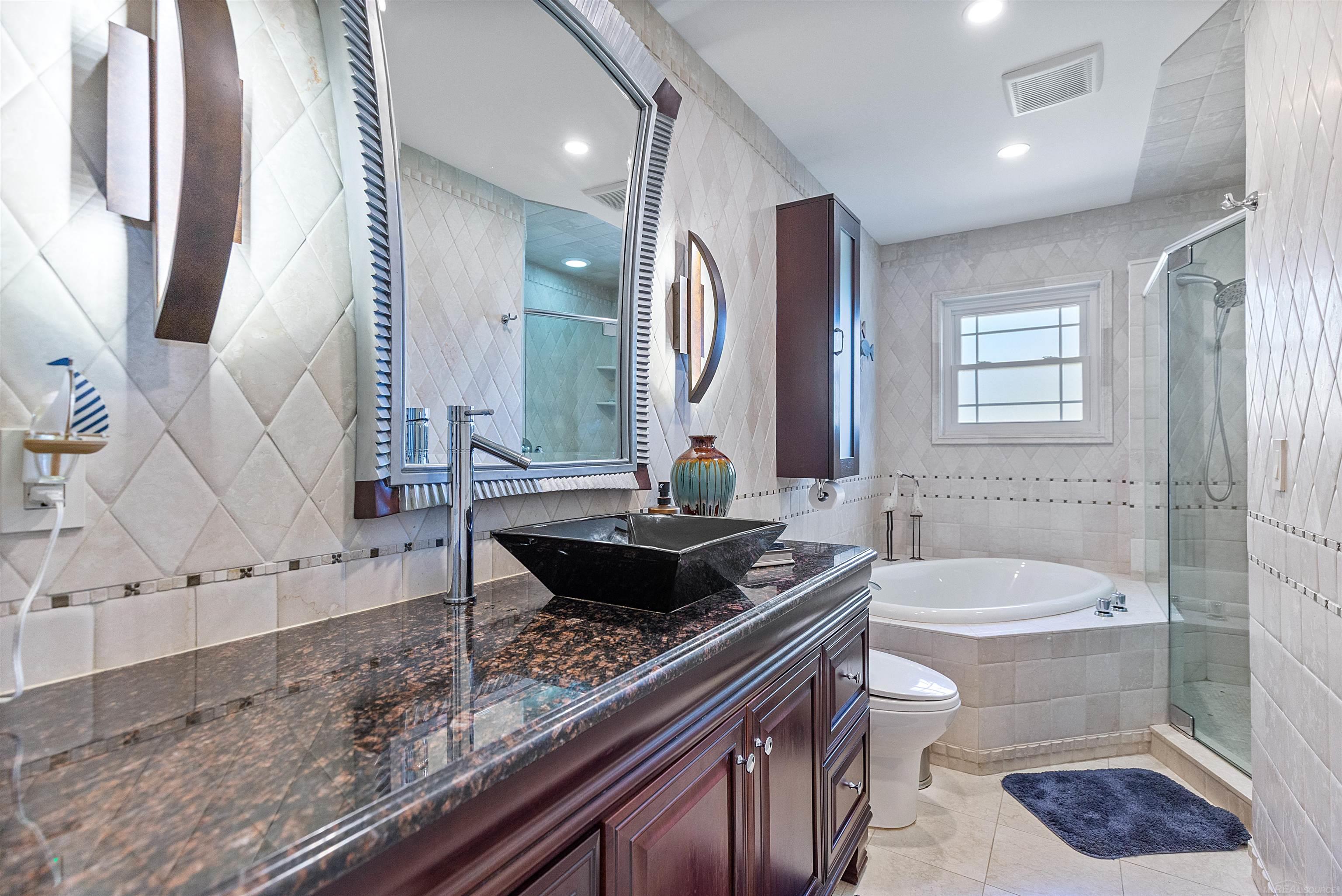 38098 Seaway Court