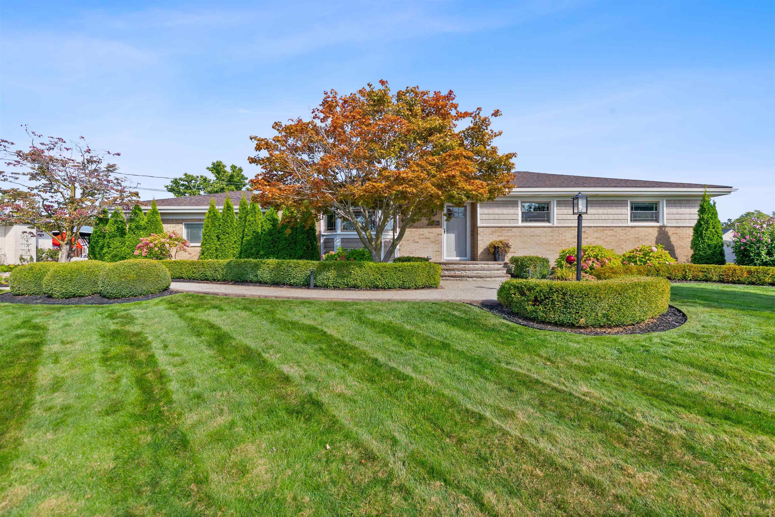 38098 Seaway Court