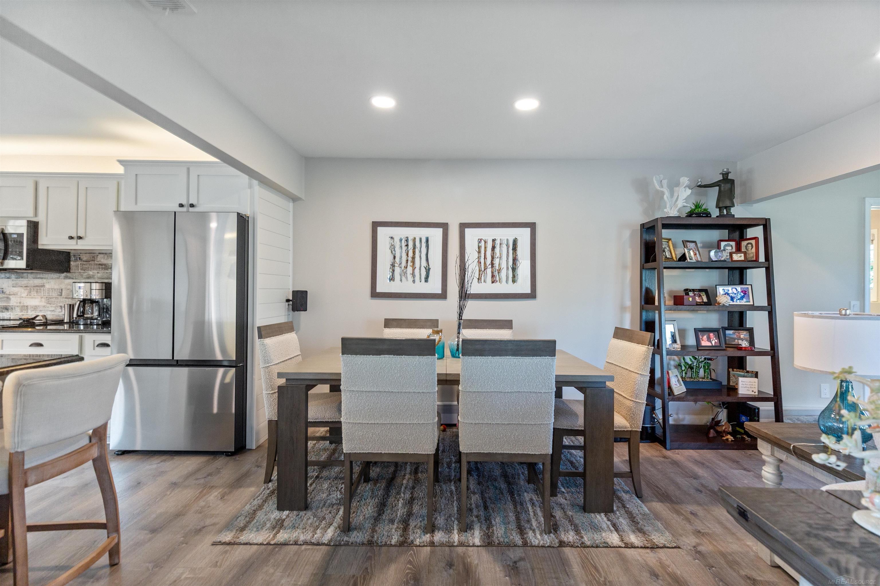 38098 Seaway Court