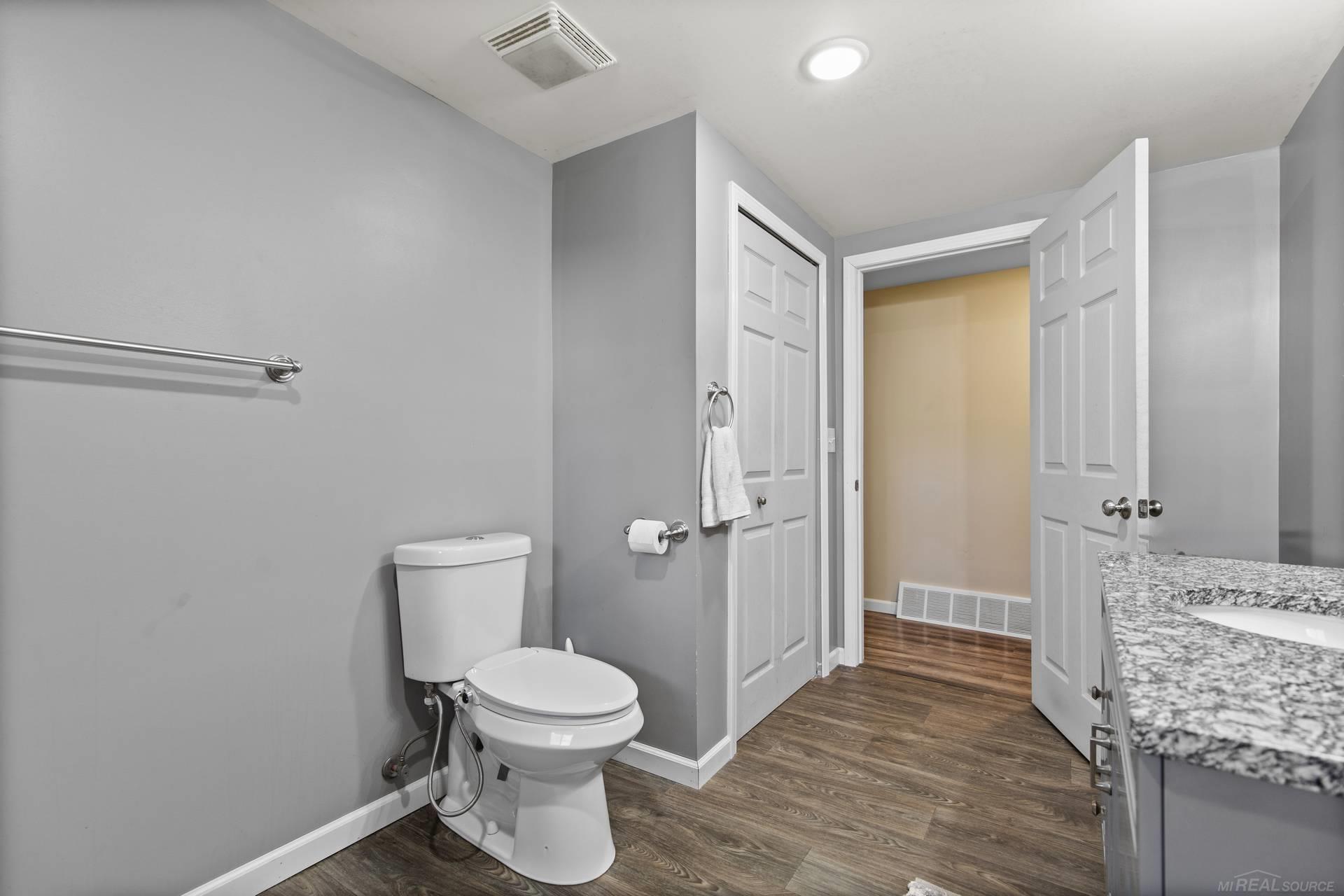 1713 Jenks Street, Port Huron