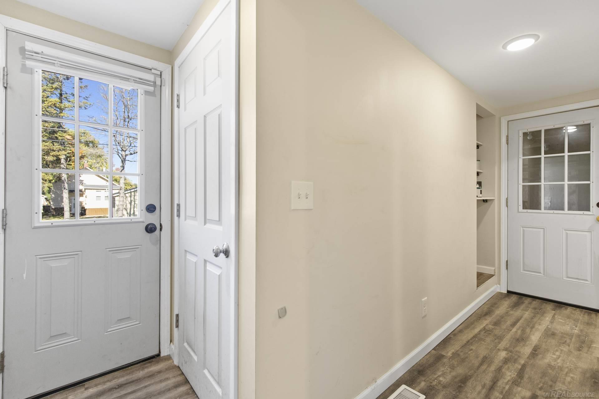 1713 Jenks Street, Port Huron