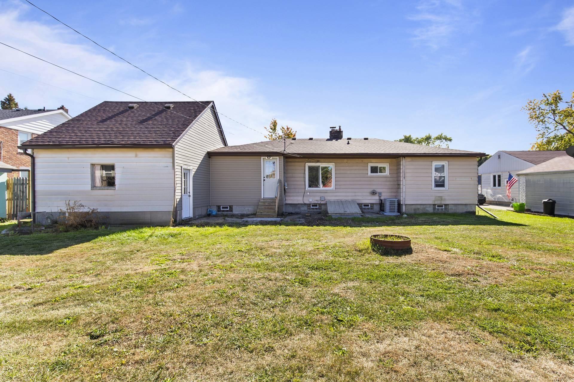 1713 Jenks Street, Port Huron