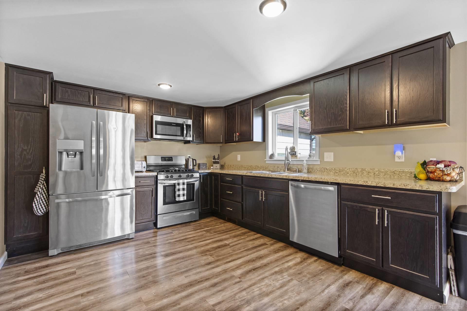 1713 Jenks Street, Port Huron