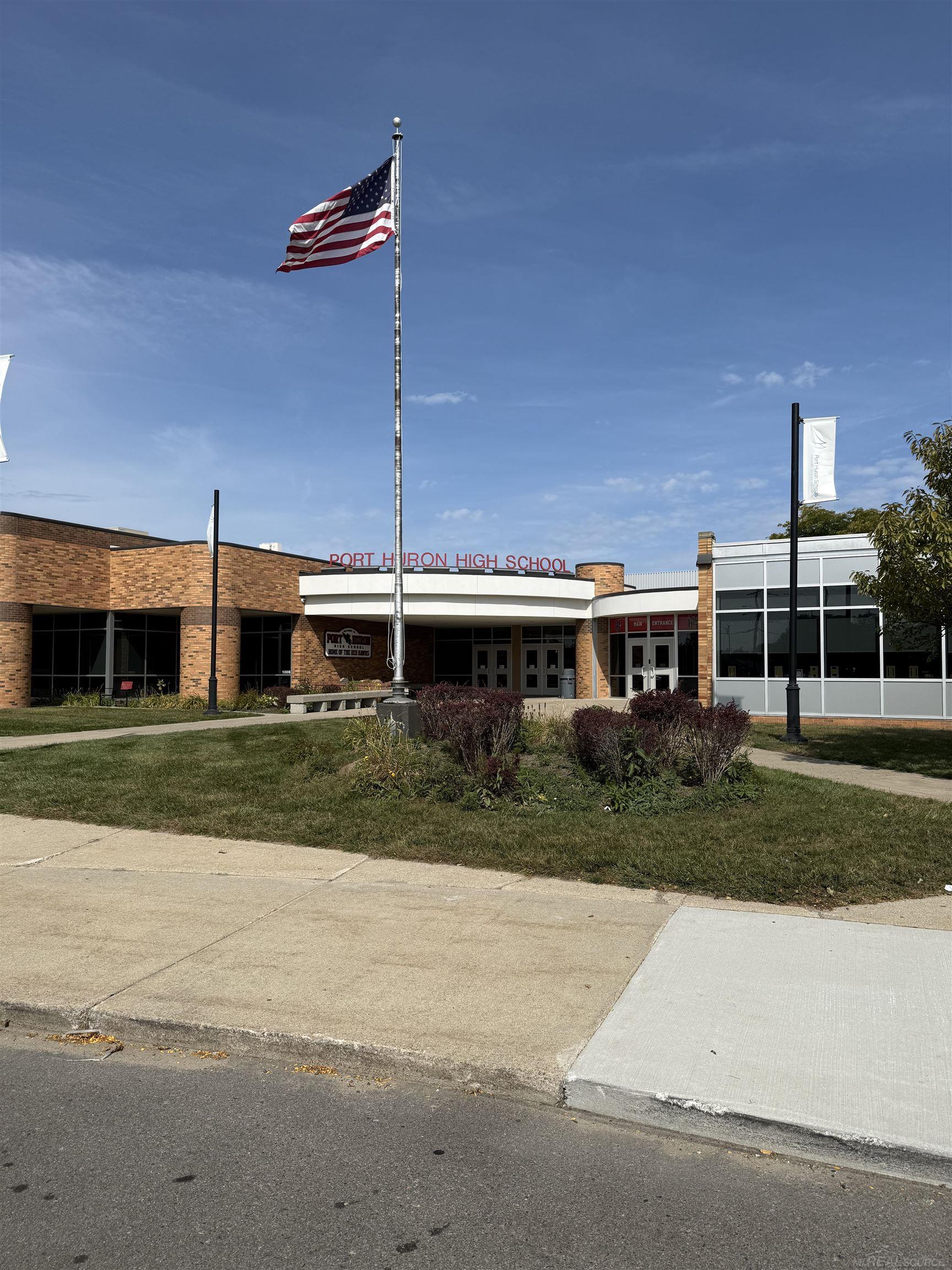 1713 Jenks Street, Port Huron