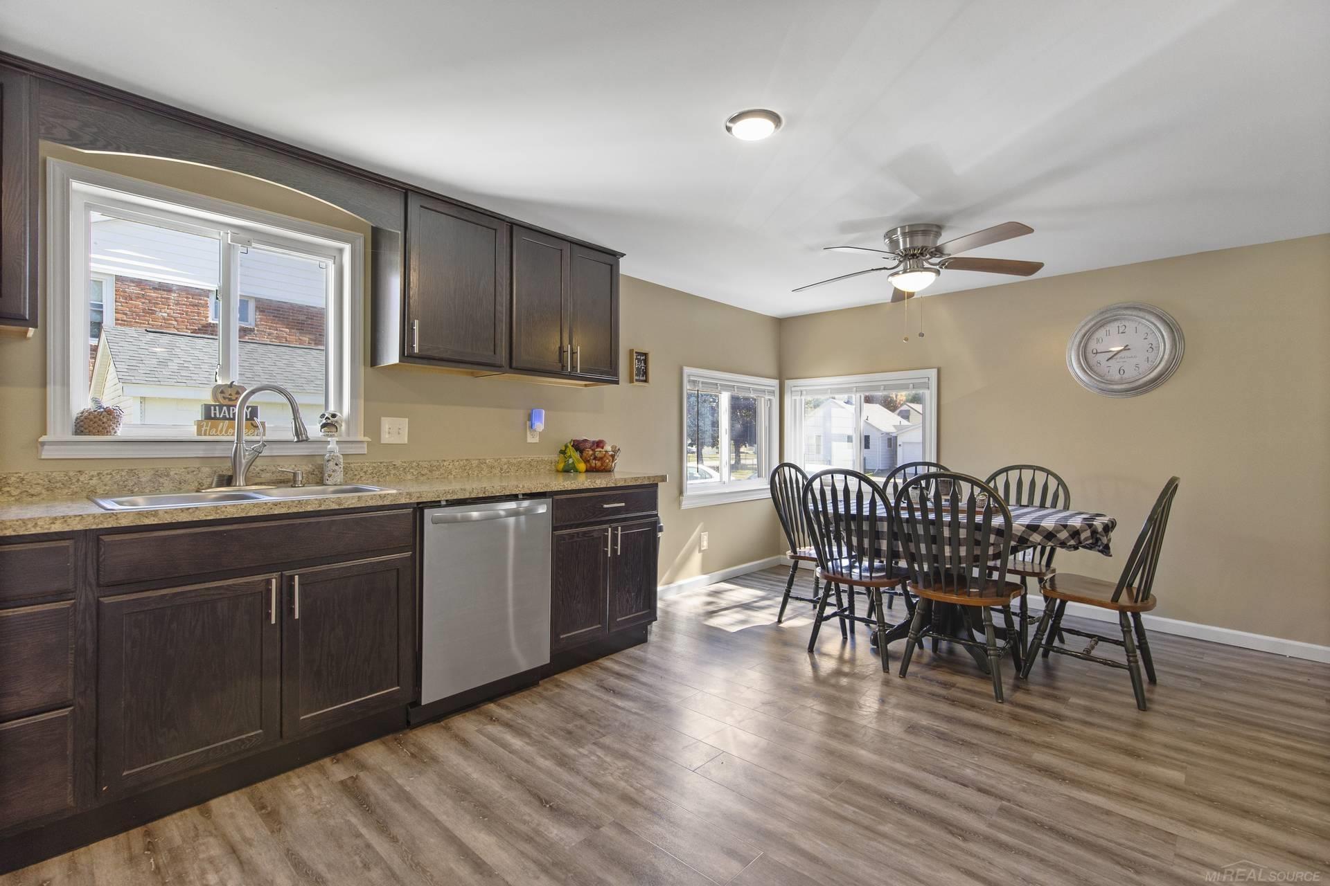 1713 Jenks Street, Port Huron