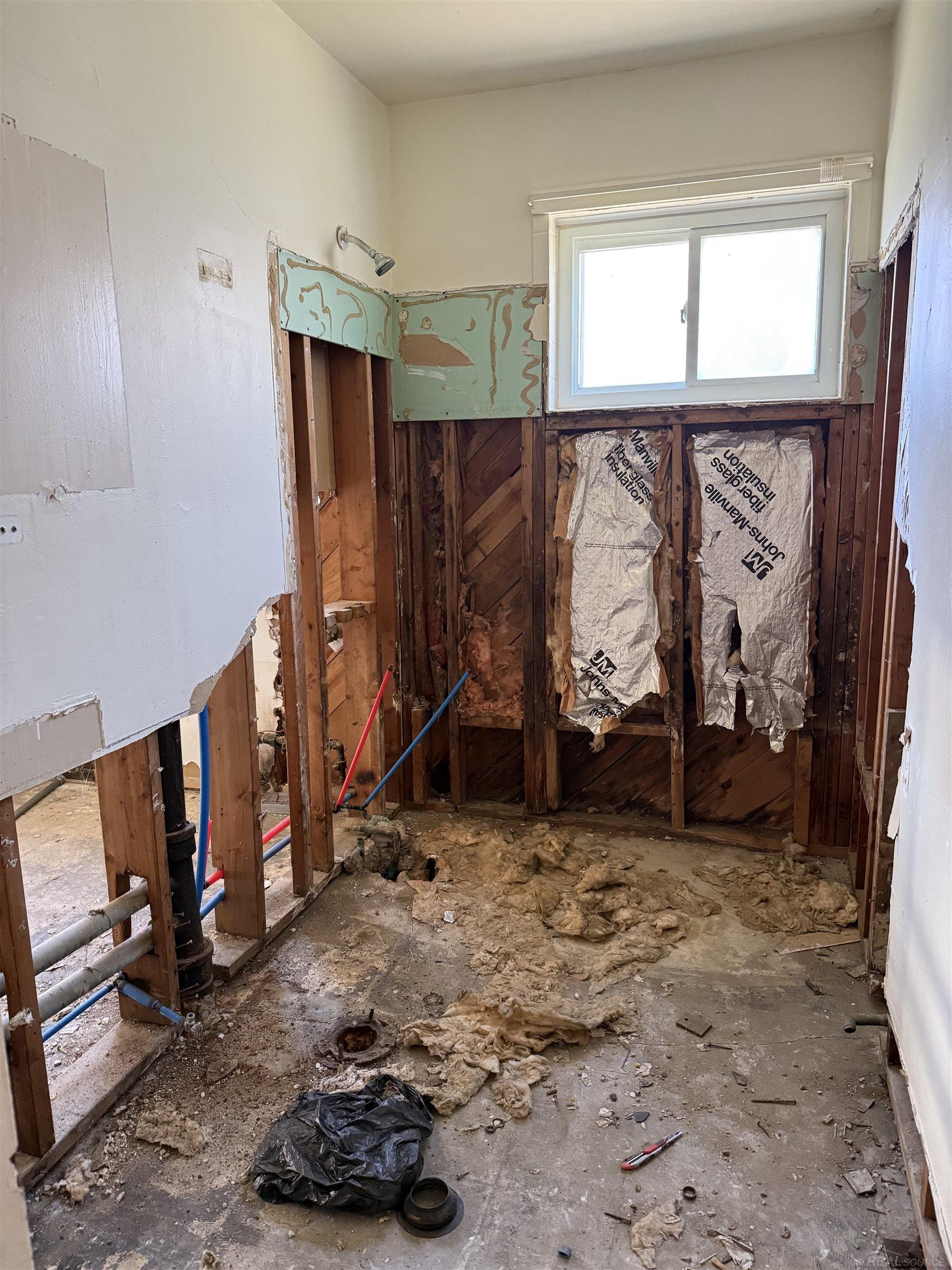 11051 Maxwell Avenue