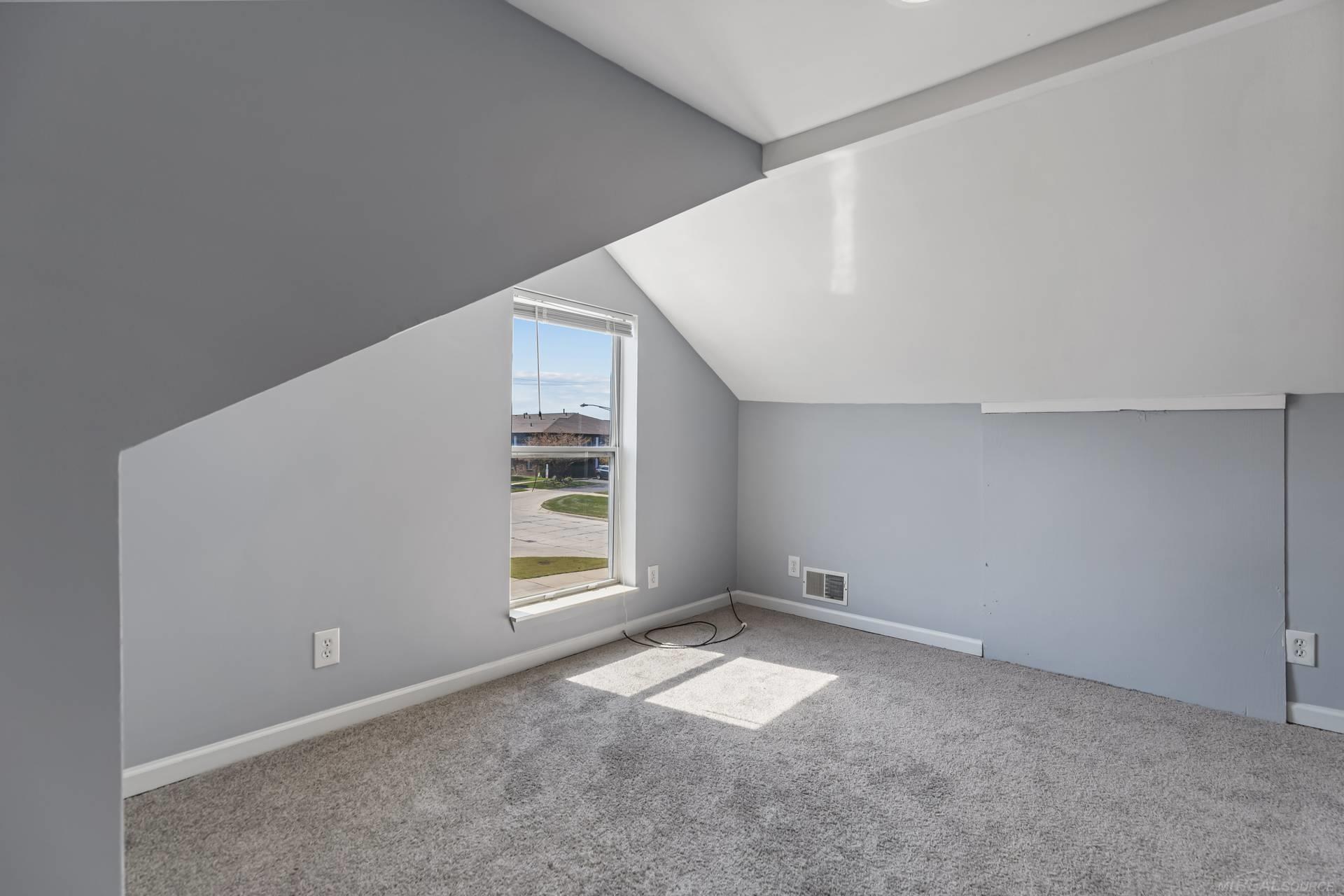 29920 Pinehurst Street