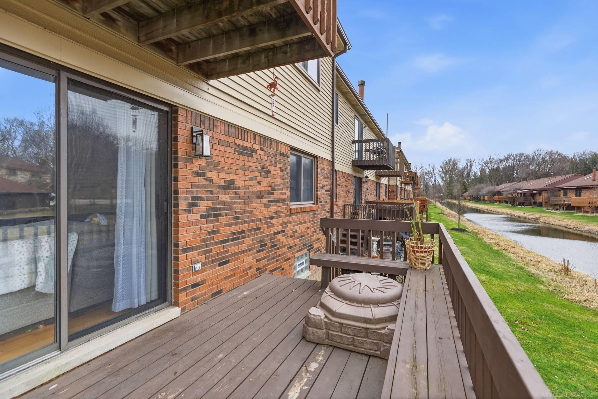 38604 Lanse Creuse Street