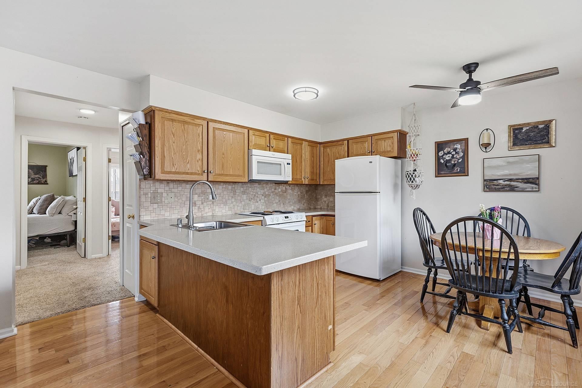 38604 Lanse Creuse Street