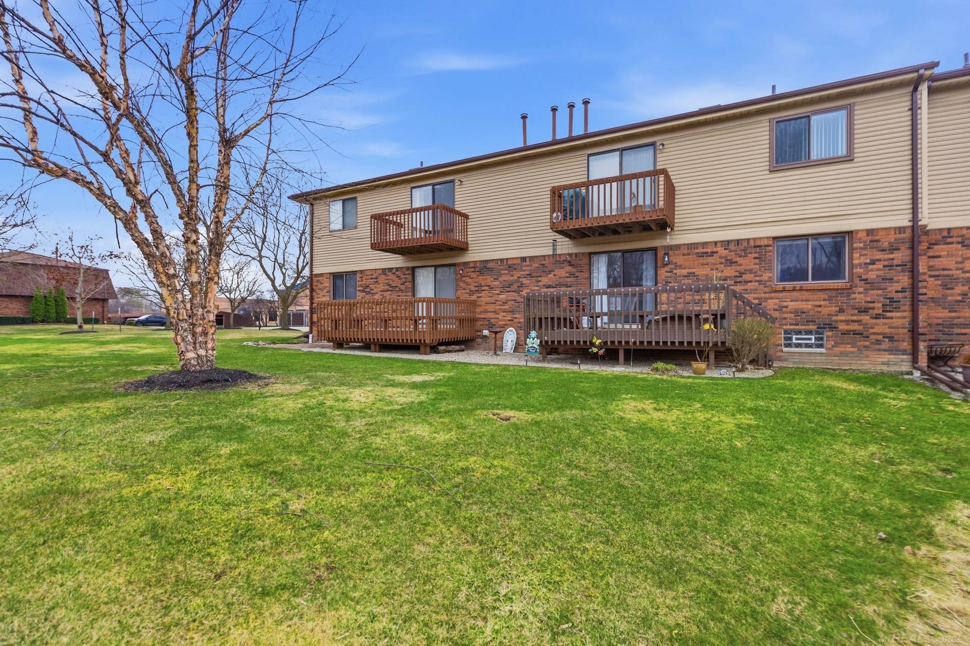 38604 Lanse Creuse Street