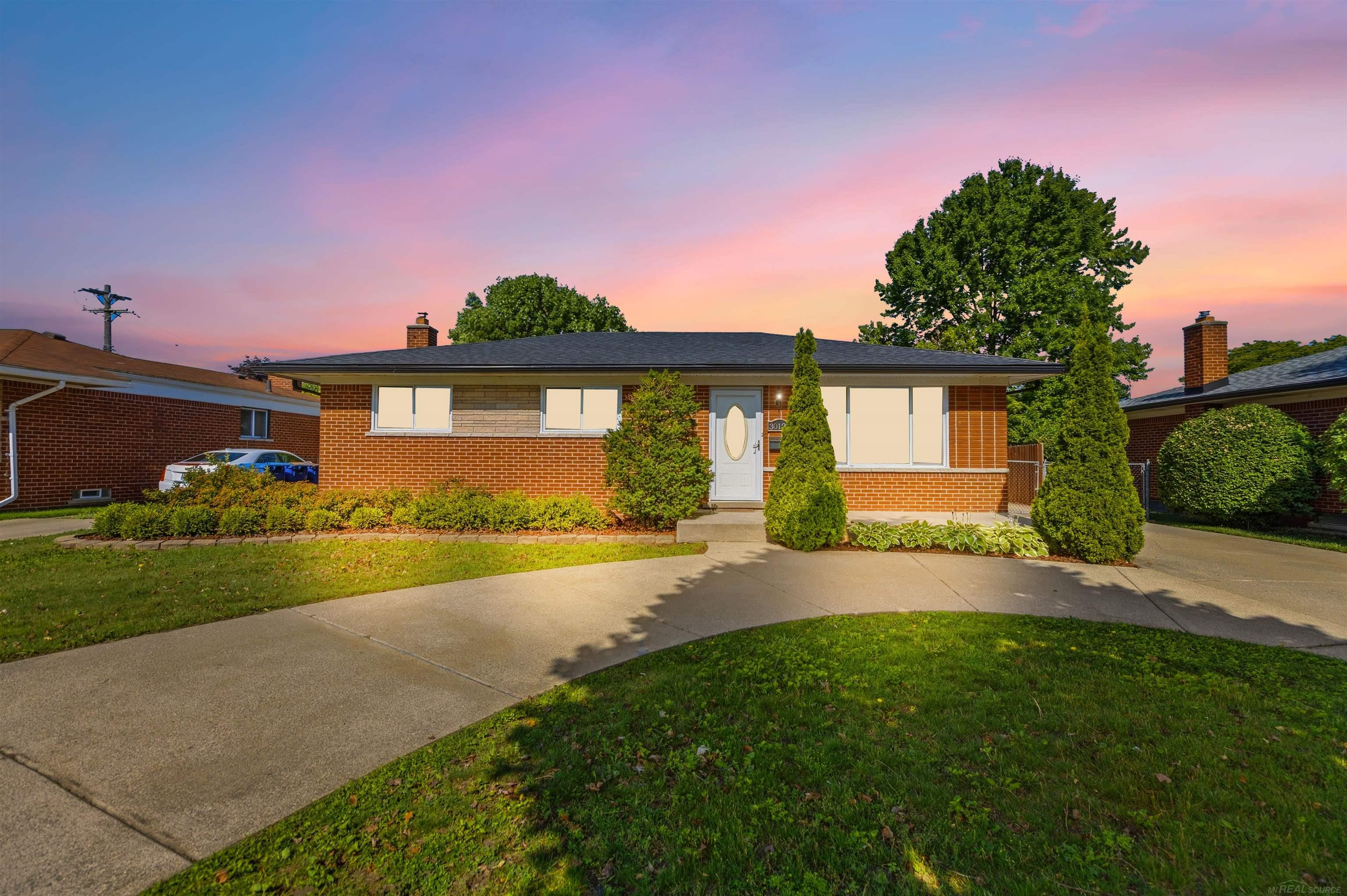 30121 Gloede Drive