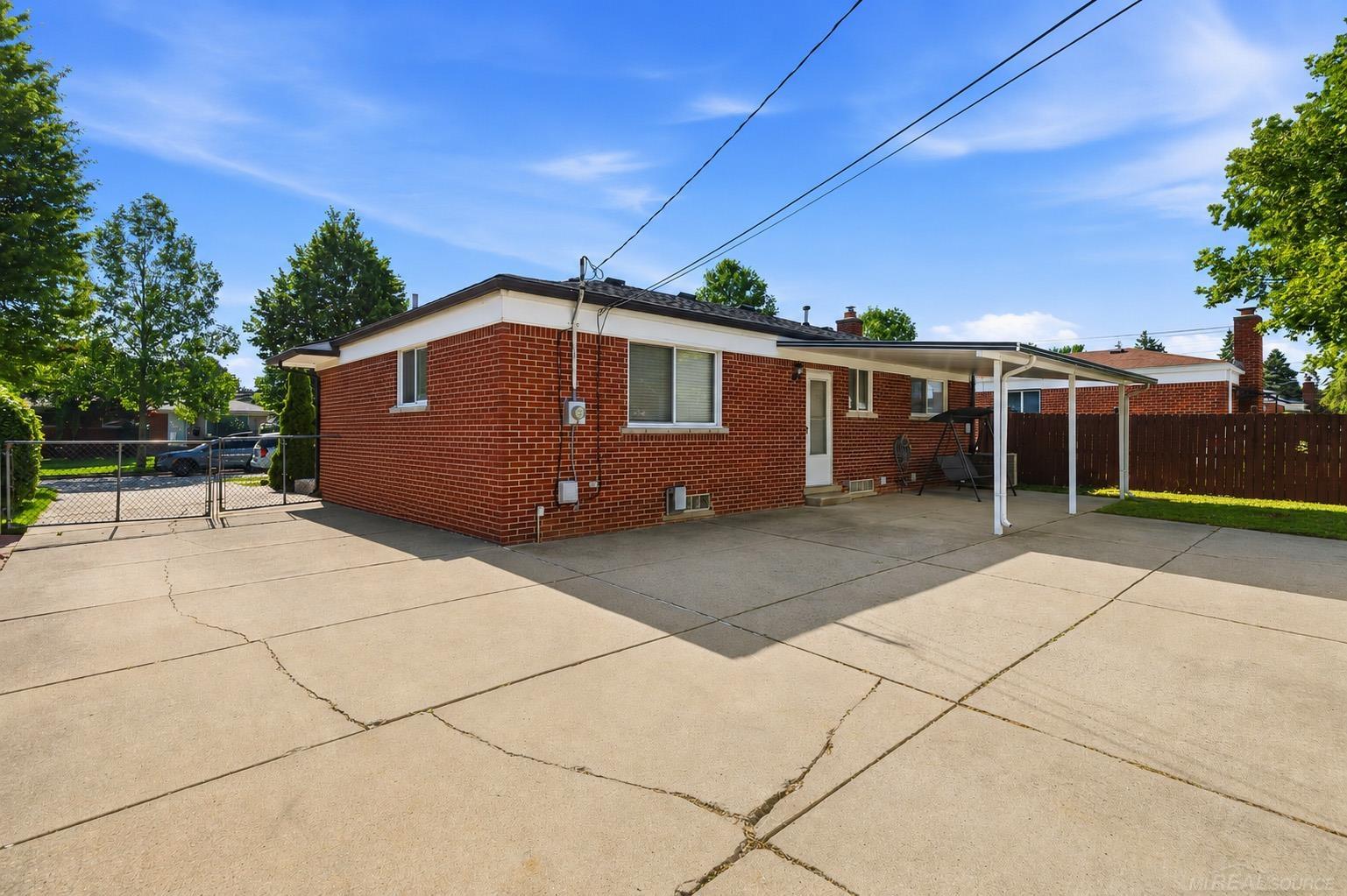 30121 Gloede Drive