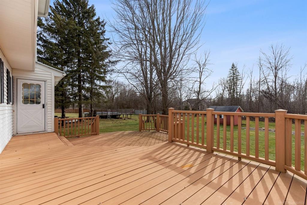 8368 E Lippincott Blvd