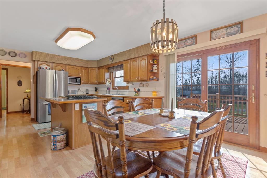 8368 E Lippincott Blvd