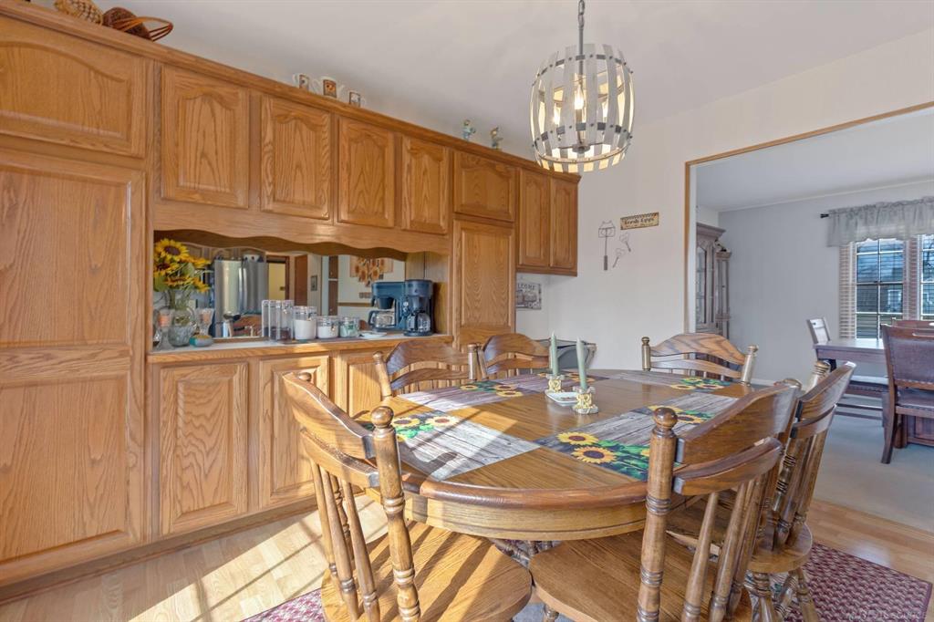 8368 E Lippincott Blvd