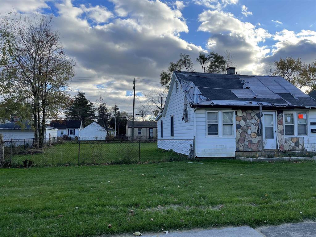 12816 Vernon