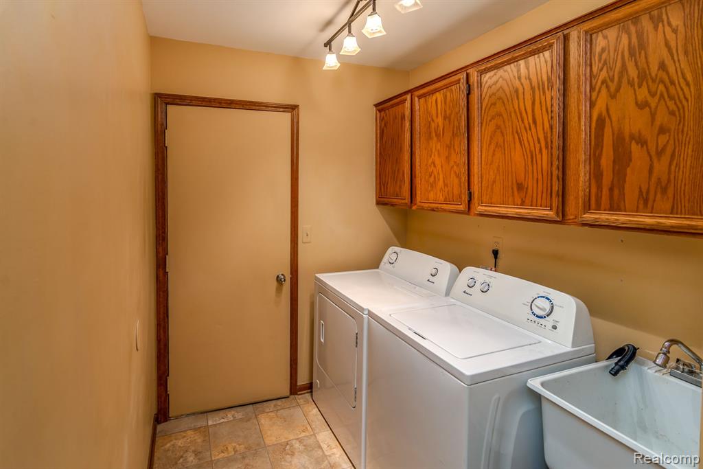 49326 Marquette