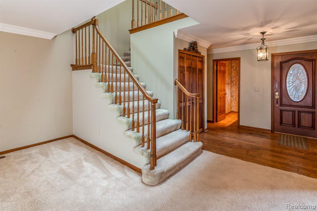 49326 Marquette