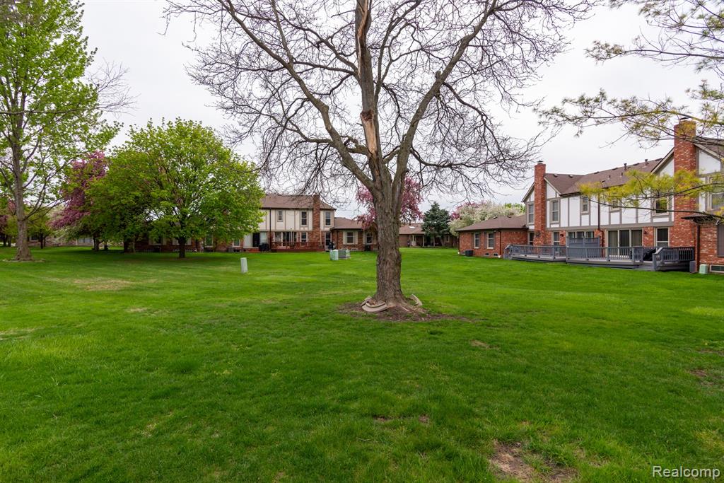 49326 Marquette
