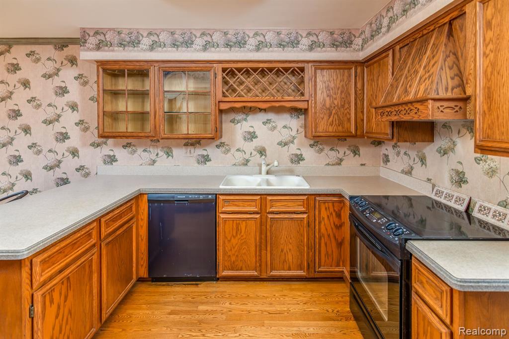 49326 Marquette