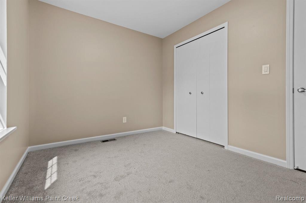 45511 Ledgewood Street