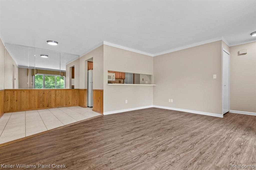 45511 Ledgewood Street