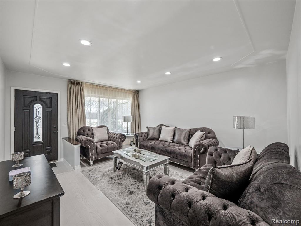 35009 Shell Drive