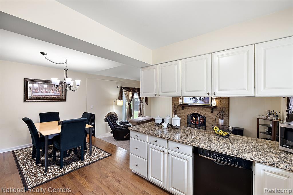 38157 Cameron Drive
