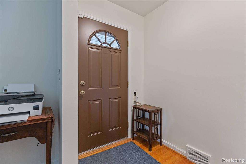 22760 Linwood Avenue