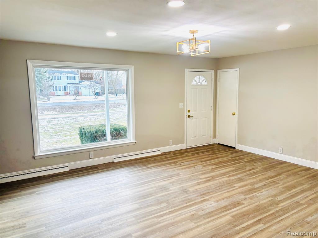 8605 21 Mile Road