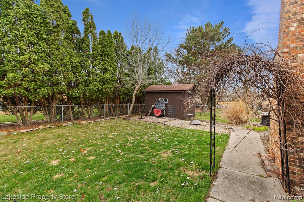 15720 Jennifer Drive