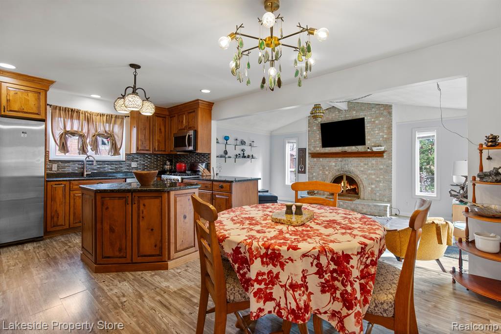 15720 Jennifer Drive