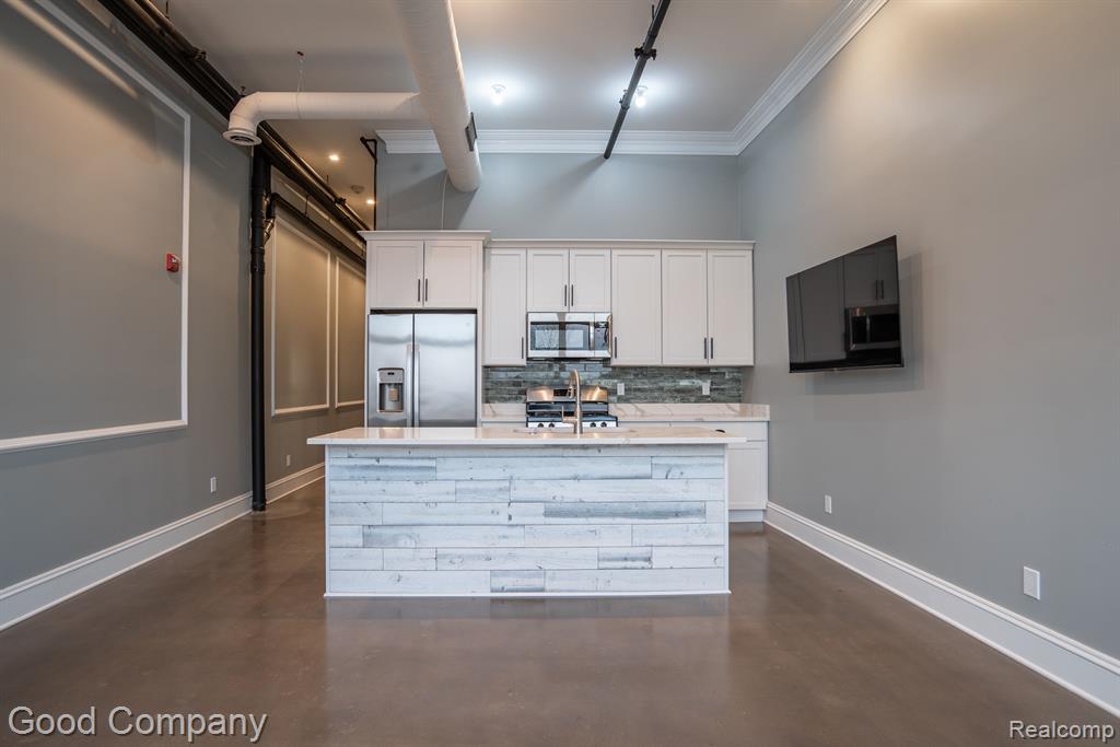 2987 Franklin Street # 3C