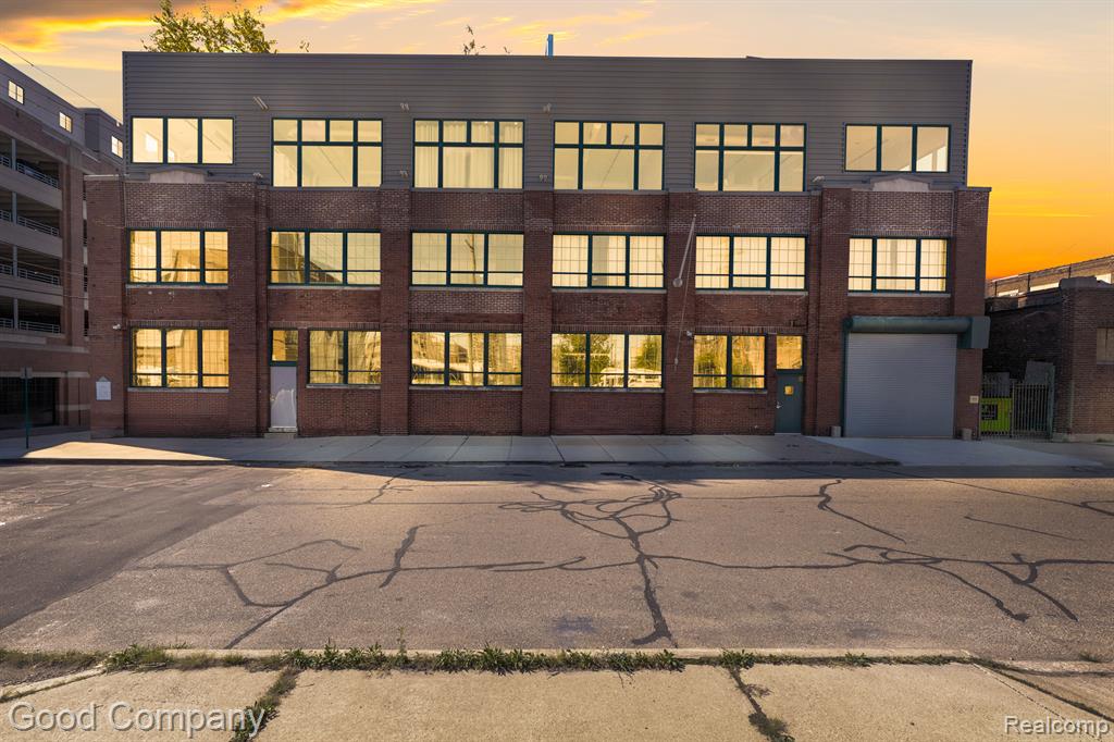 2987 Franklin Street # 3C