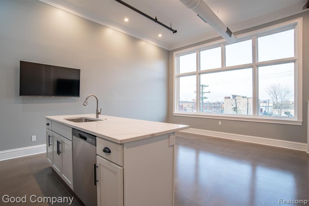 2987 Franklin Street # 3C