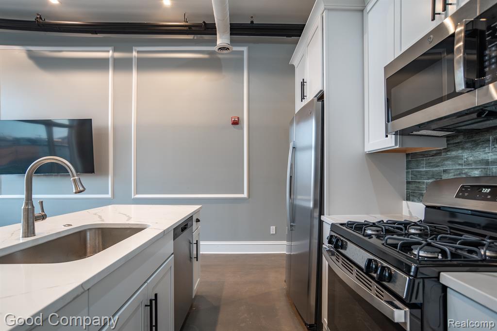 2987 Franklin Street # 3C