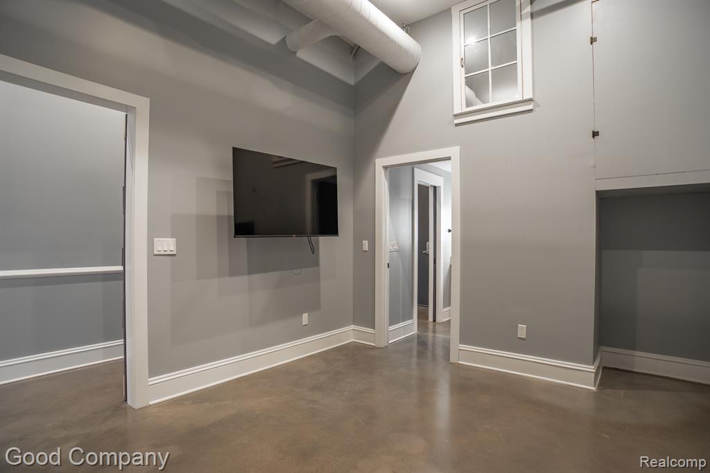 2987 Franklin Street # 3C