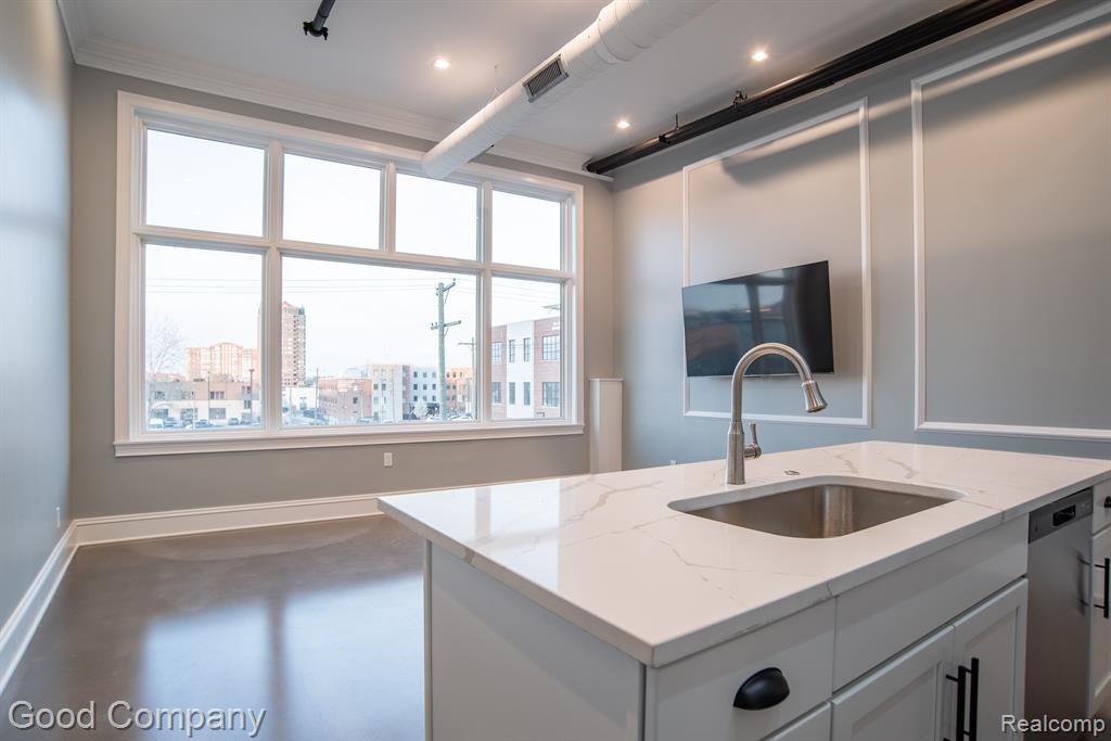 2987 Franklin Street # 3C