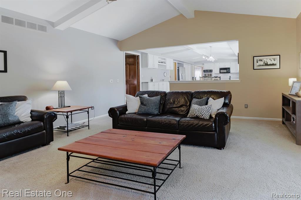 3377 Charlwood Drive